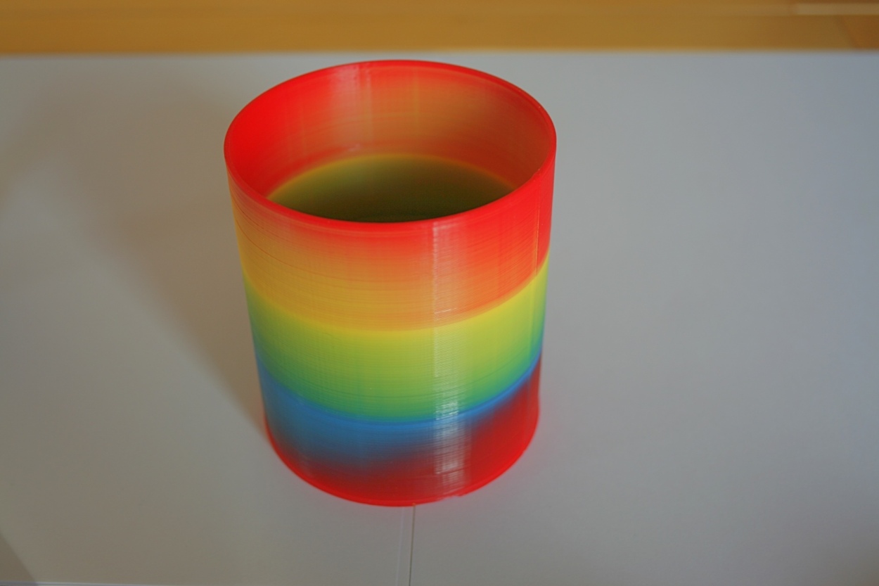 3d printed 300 colour pot